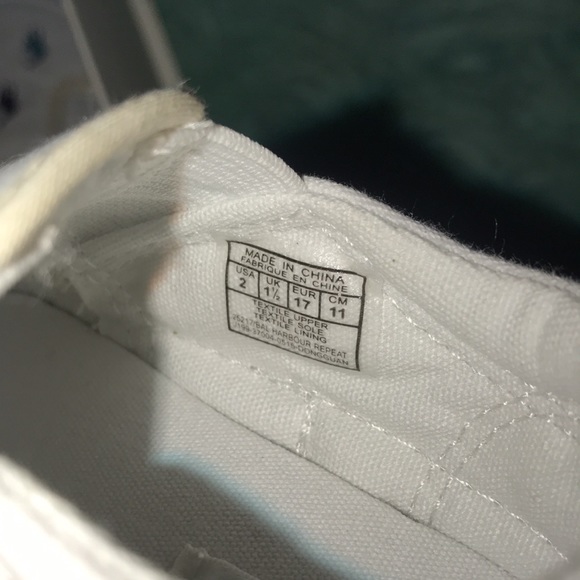 NWOT | Ralph Lauren | Size 2 (3-6 M) | Never worn - Picture 3 of 11